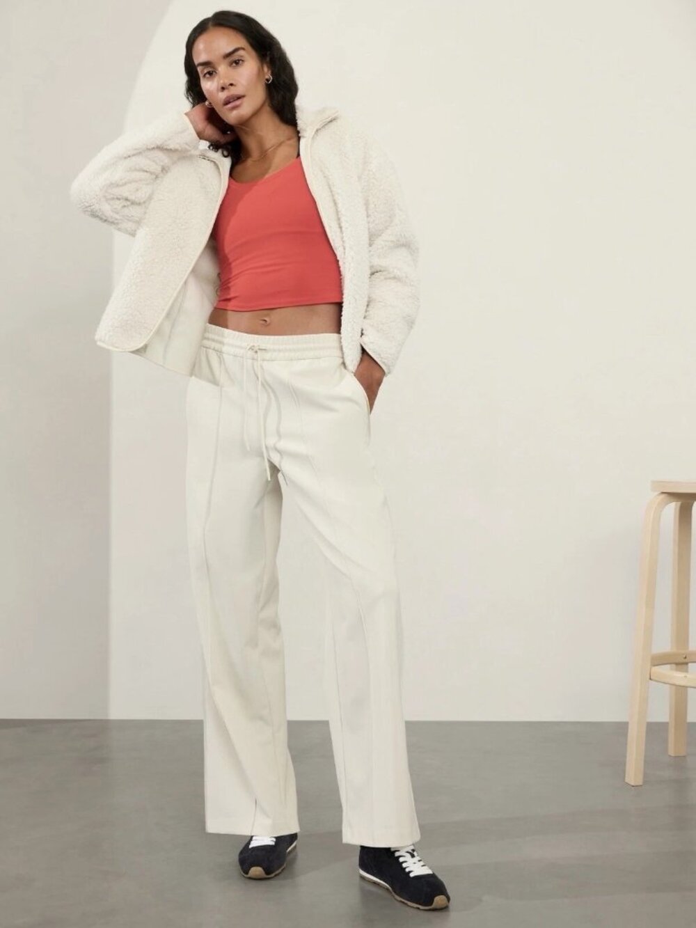 NWT Athleta Womens Size 12 12x31 Off White Endeavor Stretch Wide Leg Pant NEW